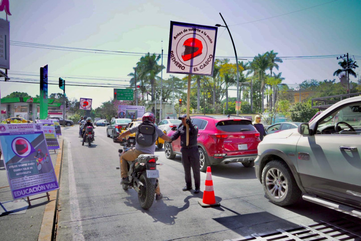Inicia campaña de sensibilización sobre el uso correcto del casco en motociclistas