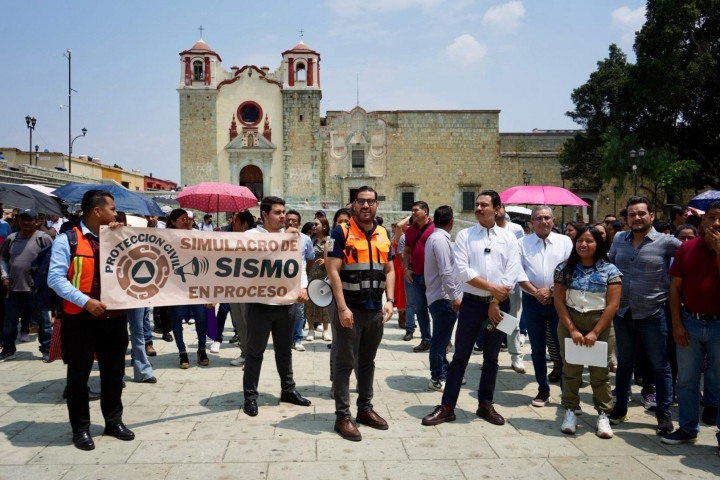 Simulacro de Sismo en el Palacio Municipal de Oaxaca de Juárez, un ejercicio de prevención ejemplar