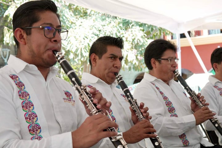 Inicia el Festival Primavera Rodolfo Morales con emotivo concierto en el Zócalo de Oaxaca