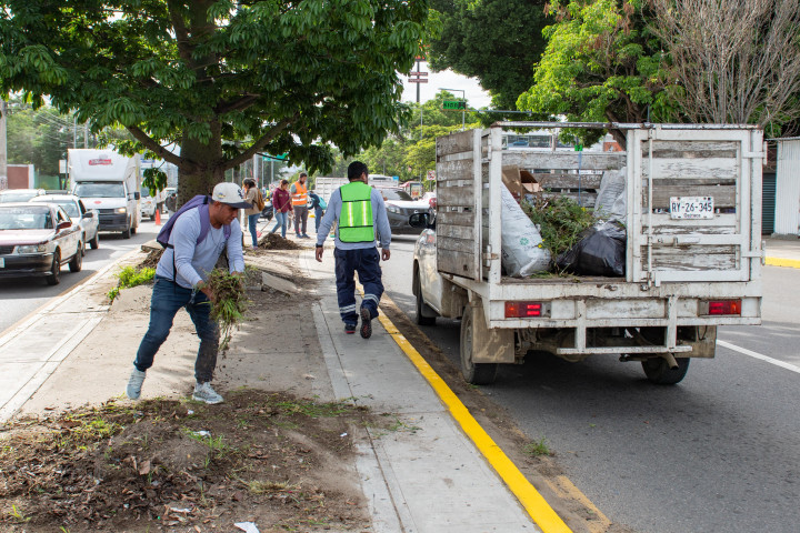 Acceso oriente de la capital luce nuevo rostro con Tequio Vecinal