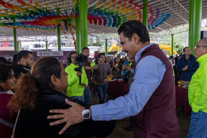 Con los Diálogos Vecinales Municipio de Oaxaca de Juárez acerca el gobierno a la Central de Abasto