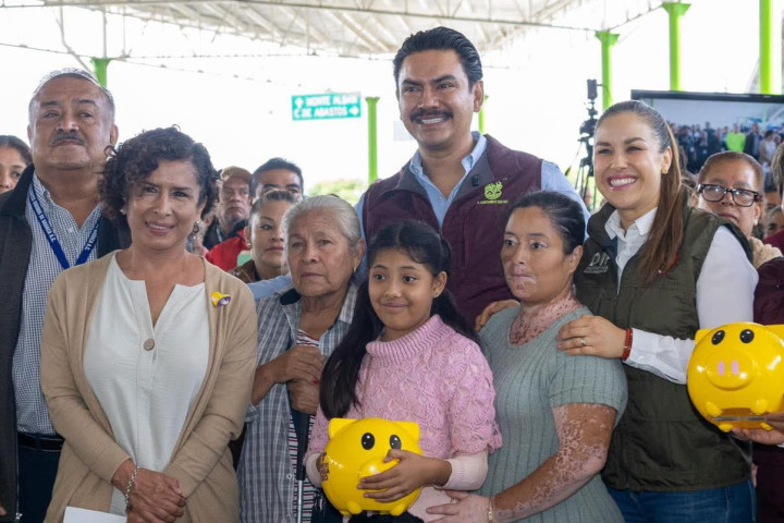 Con los Diálogos Vecinales Municipio de Oaxaca de Juárez acerca el gobierno a la Central de Abasto