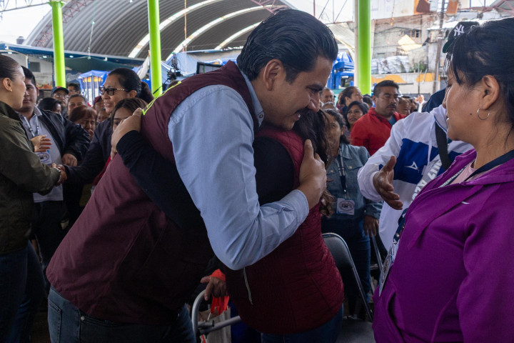 Con los Diálogos Vecinales Municipio de Oaxaca de Juárez acerca el gobierno a la Central de Abasto