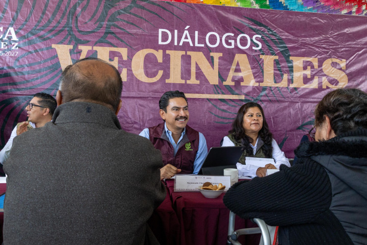 Con los Diálogos Vecinales Municipio de Oaxaca de Juárez acerca el gobierno a la Central de Abasto