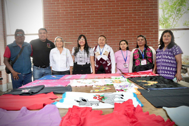 El Centro de Bienestar Vecinal llega a la Central de Abasto para acercar servicios a comerciantes y vecinos