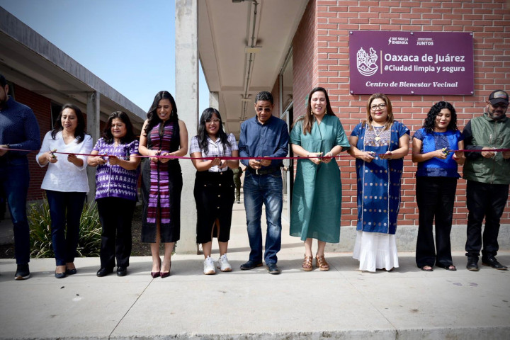 El Centro de Bienestar Vecinal llega a la Central de Abasto para acercar servicios a comerciantes y vecinos