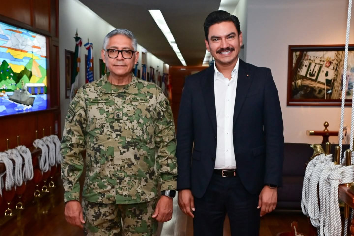 Ray Chagoya fortalece colaboración con la Secretaría de Marina para impulsar proyectos estratégicos en Oaxaca de Juárez