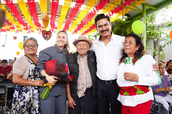 Oaxaca de Juárez celebra a las y los abuelos con un homenaje en la Casa de Día del DIF Municipal