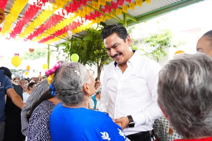 Oaxaca de Juárez celebra a las y los abuelos con un homenaje en la Casa de Día del DIF Municipal
