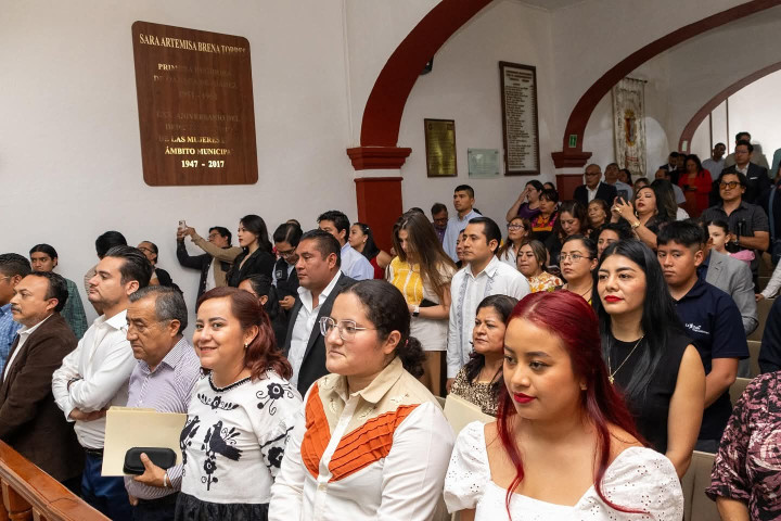 Juventud oaxaqueña toma la palabra en el Cabildo Juvenil 2025