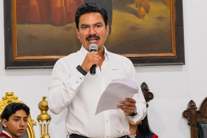 Juventud oaxaqueña toma la palabra en el Cabildo Juvenil 2025
