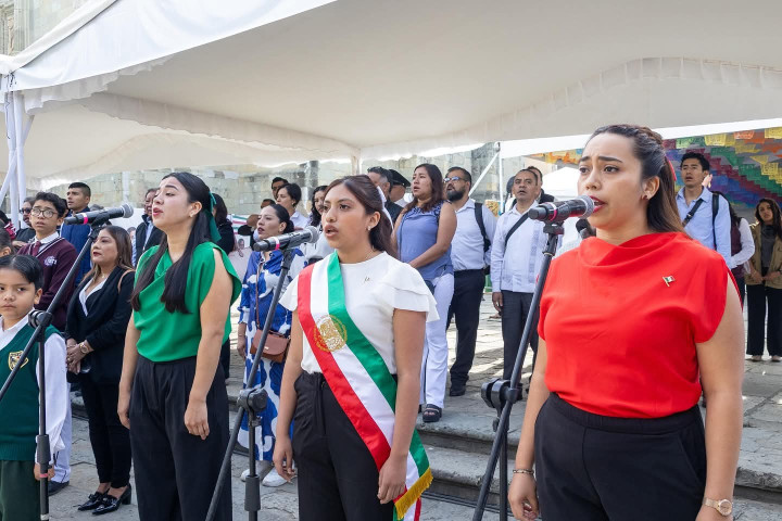 Rinden homenaje al General Antonio de León y Loyola