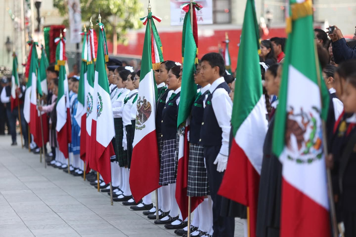 Destaca Ray Chagoya valores patrios en ceremonia del 15 de septiembre