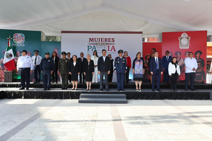 Destaca Ray Chagoya valores patrios en ceremonia del 15 de septiembre