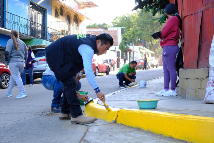 Ray Chagoya encabeza Tequio Vecinal en Santa Rosa Panzacola