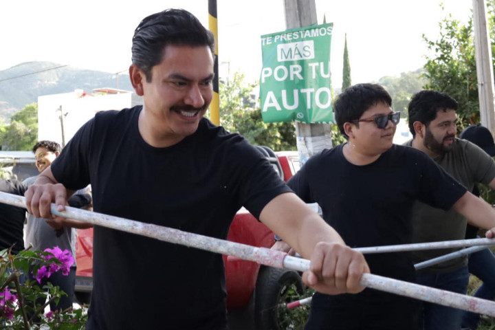 Ray Chagoya encabeza Tequio Vecinal en Santa Rosa Panzacola