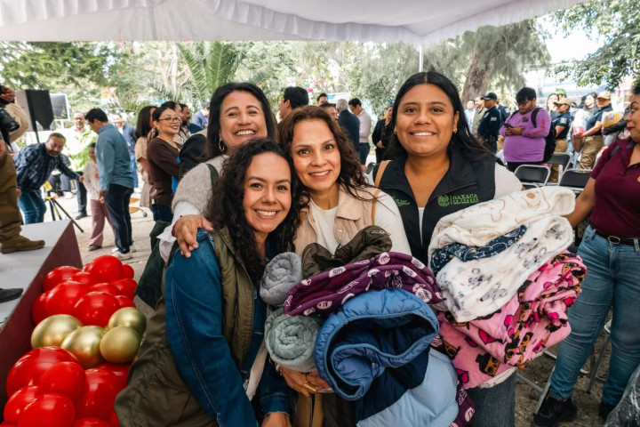 Inicia la colecta “Cobijando Corazones 2025” del DIF Municipal