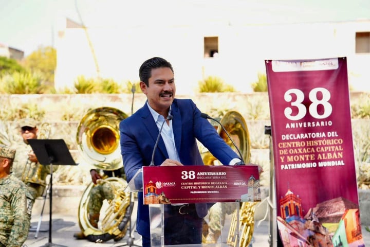 Oaxaca de Juárez conmemora el 38 aniversario de su nombramiento como Patrimonio Cultural de la Humanidad