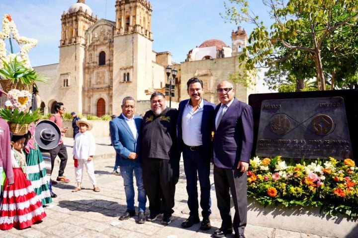 Oaxaca de Juárez conmemora el 38 aniversario de su nombramiento como Patrimonio Cultural de la Humanidad