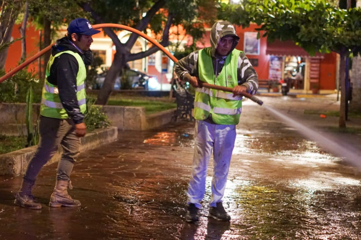 Primer año de gobierno: Oaxaca de Juárez registra avances en limpieza y embellecimiento urbano