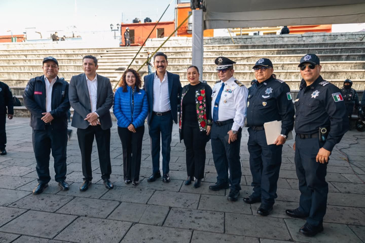 Oaxaca de Juárez reconoce a su Policía Municipal y refuerza la ruta de seguridad para 2026